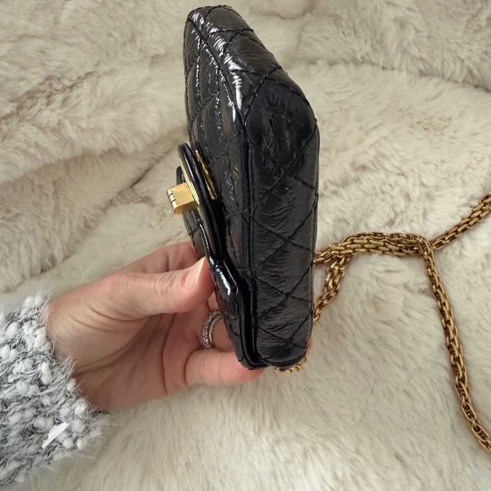 Chanel Reissue mini bag (phone holder) - Picture 6 of 9